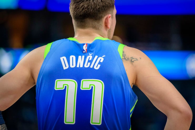 2019-12-13T135835Z_1476793255_NOCID_RTRMADP_3_NBA-SACRAMENTO-KINGS-AT-DALLAS-MAVERICKS