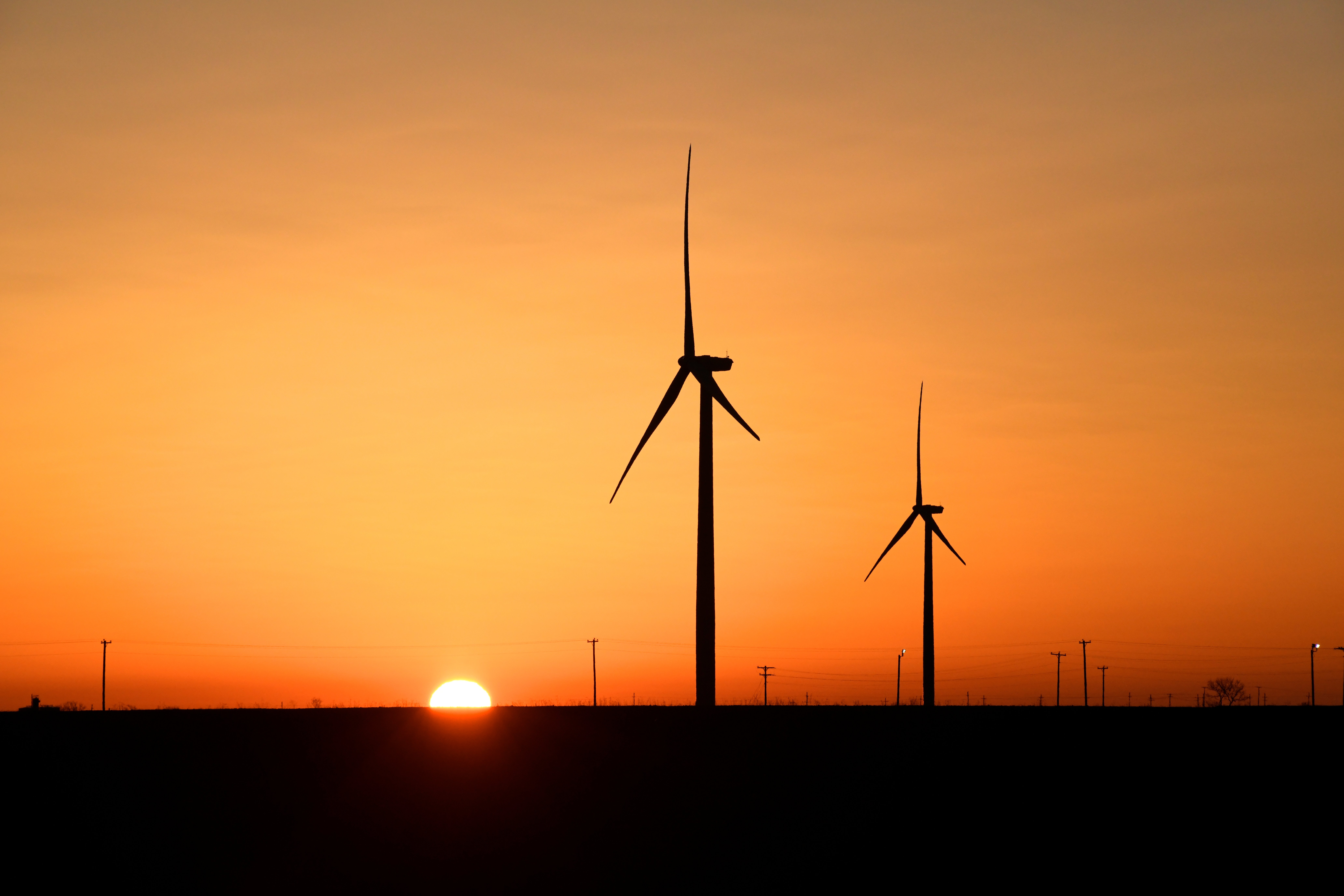 US Senate budget bill proposal keeps cuts to solar, wind incentives