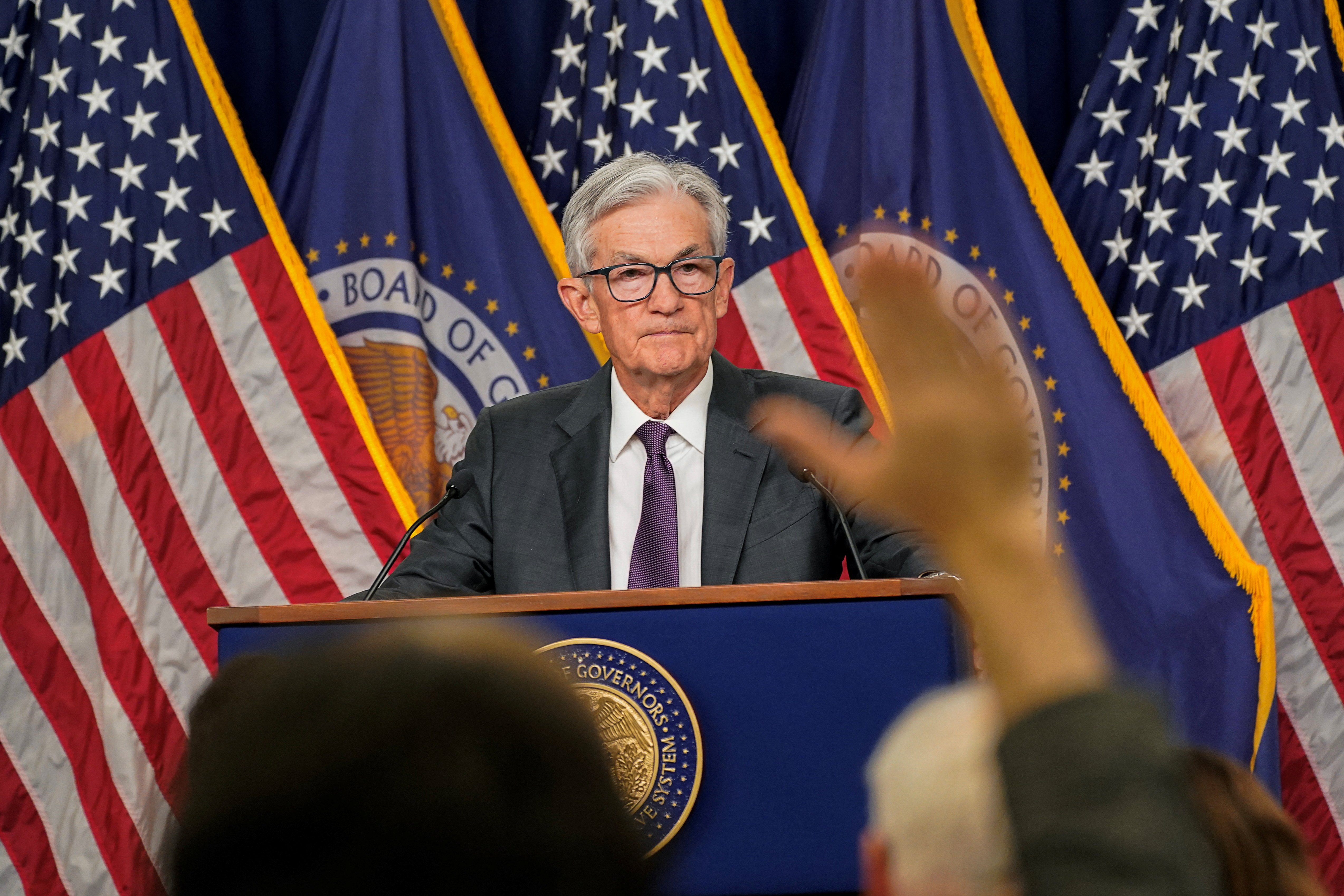 Trump castigates Fed's Powell for not cutting rates, downplays inflation risk