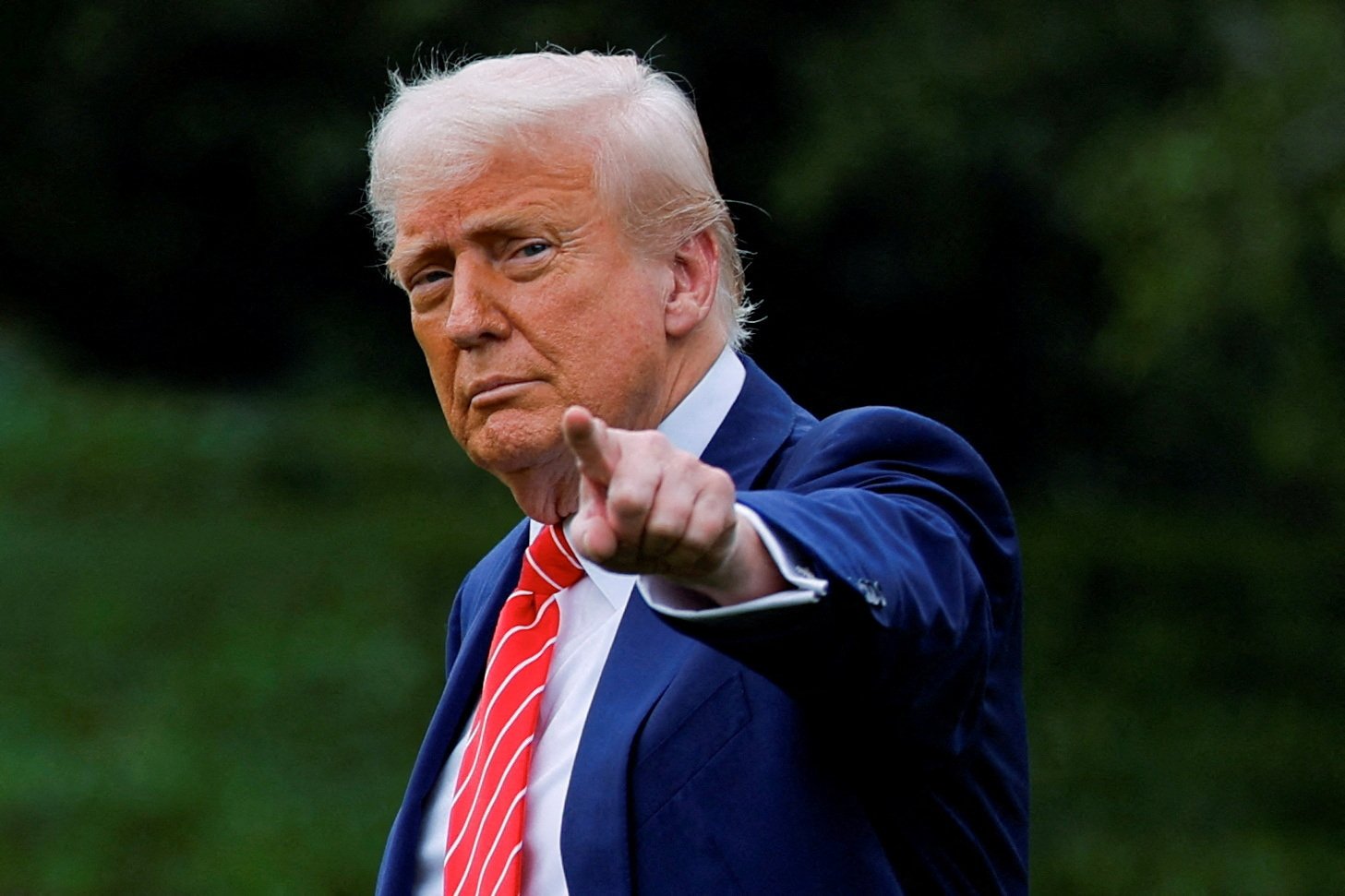 Trump, pushing for Ciattarelli, says New Jersey ‘ready to pop out of blue horror show’