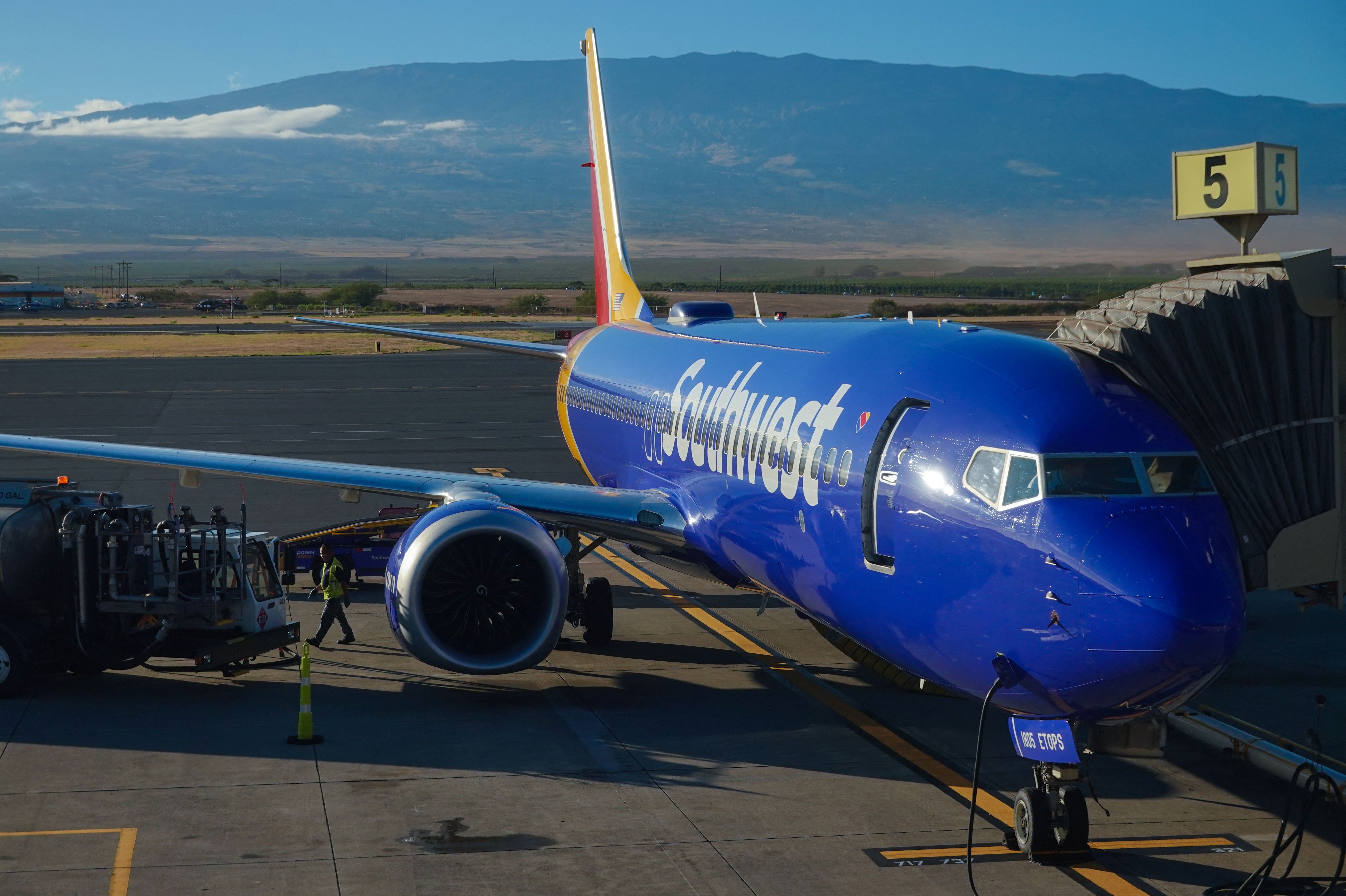 Southwest Airlines to end cabin service earlier on flights to reduce chance of injury