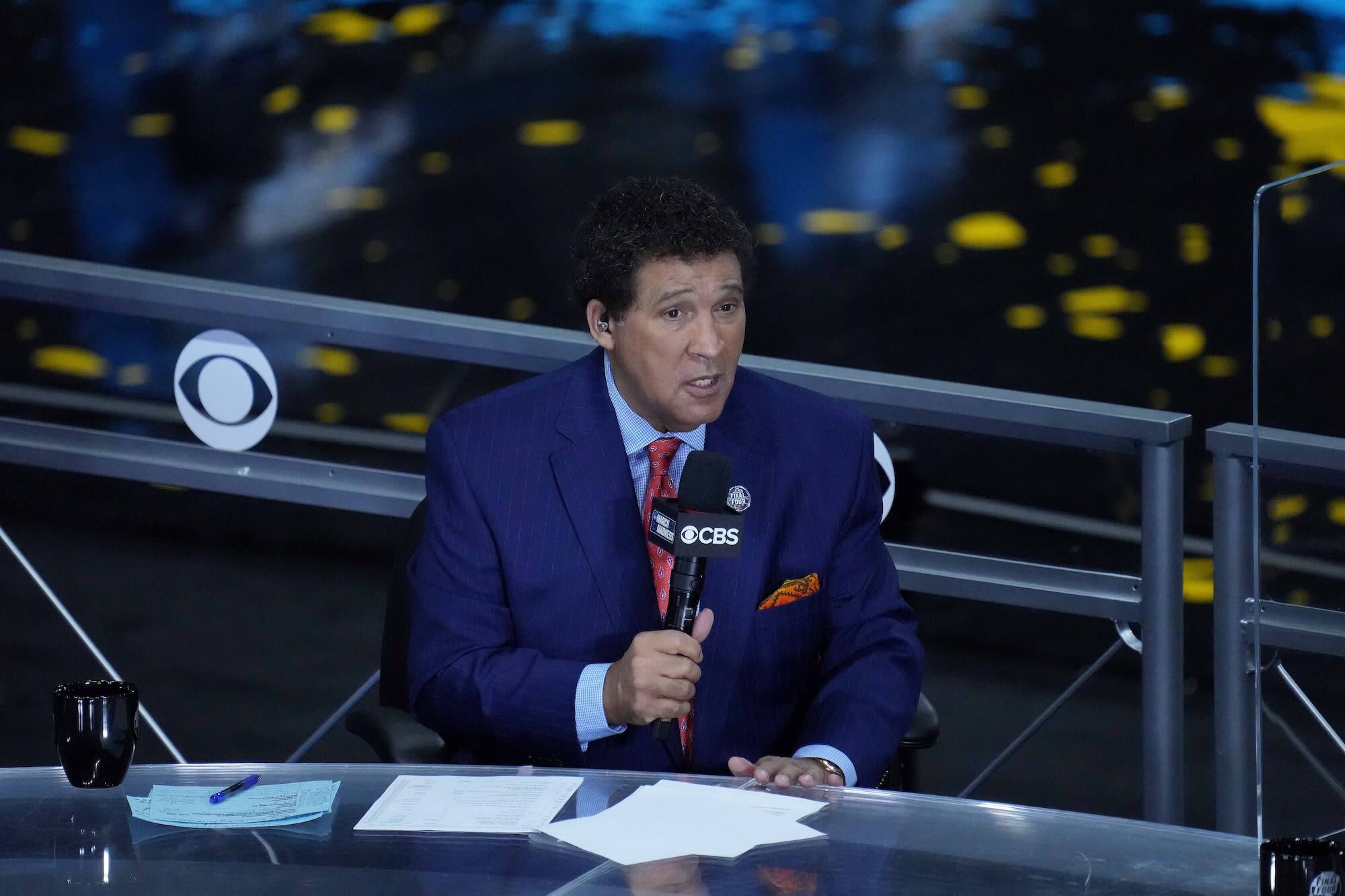Greg Gumbel, longtime sports broadcaster, dies at 78