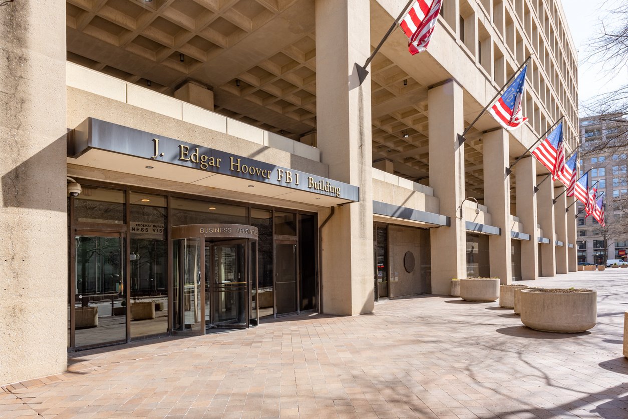 FBI reassigns agents photographed kneeling during 2020 racial justice protest, AP sources say
