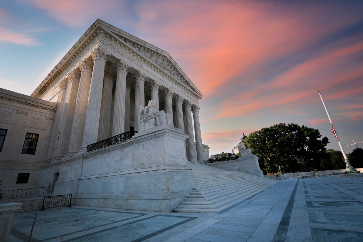 Trump asks US Supreme Court to intervene in deportations to third countries