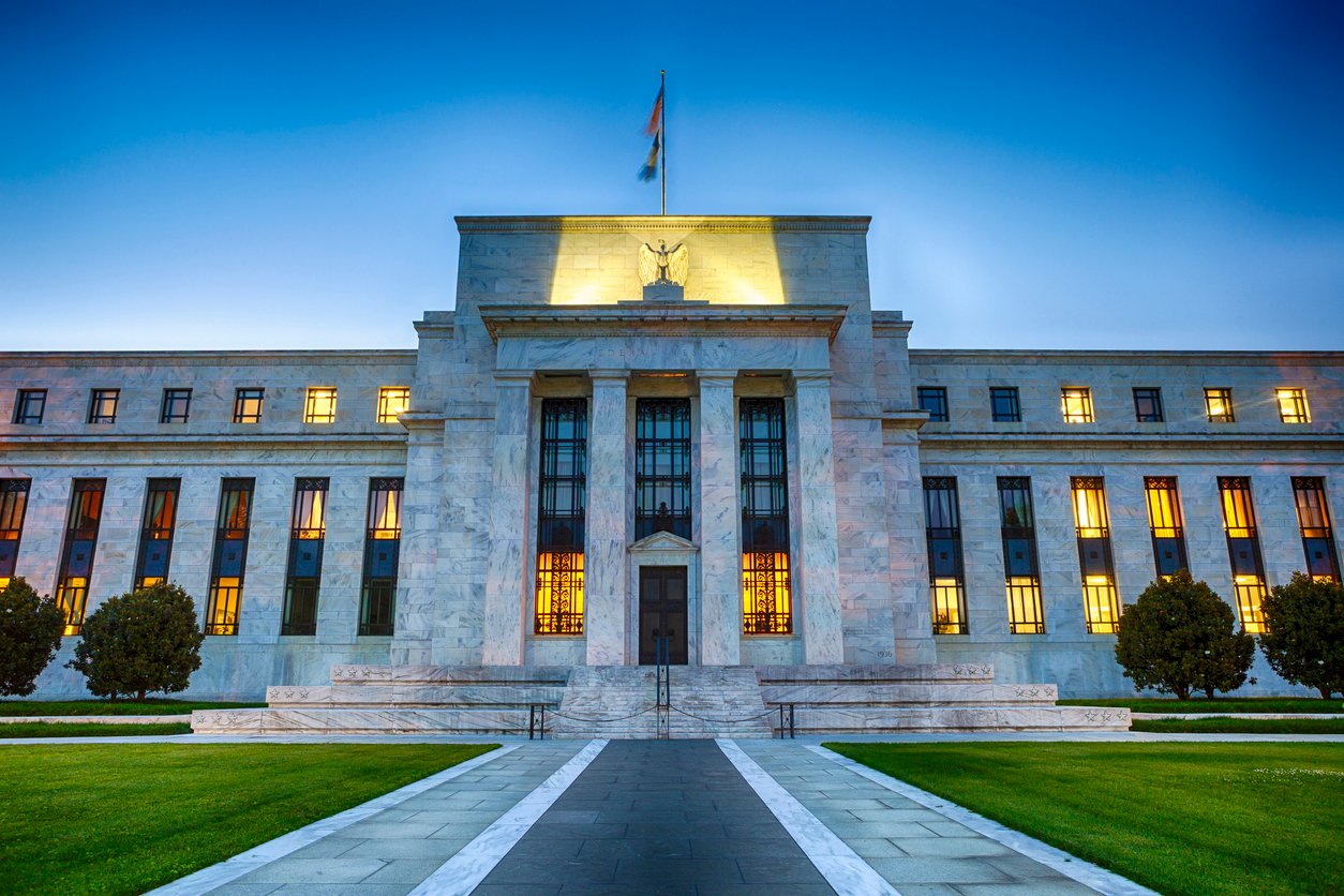 Trump pushes US Federal Reserve for rate cuts, criticizes Powell