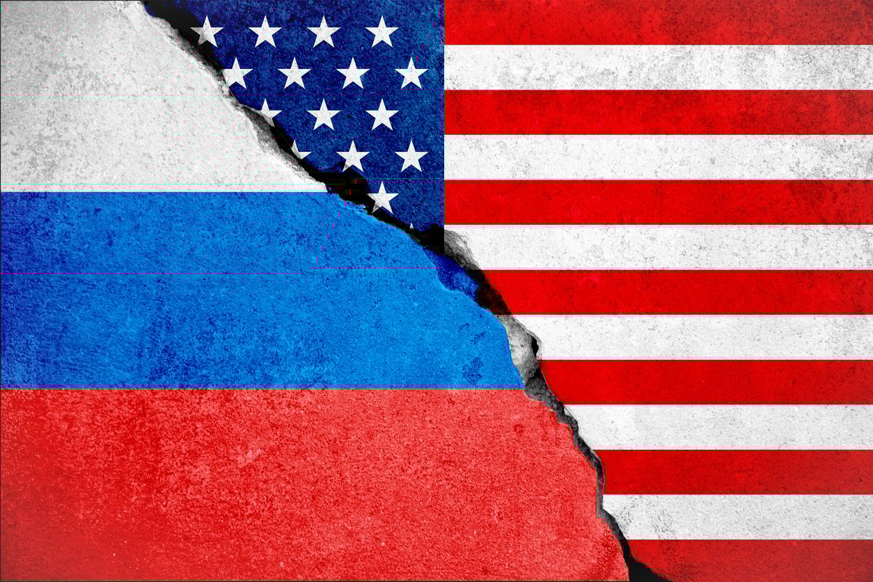 Trump announces weapons for Ukraine, warns Russia