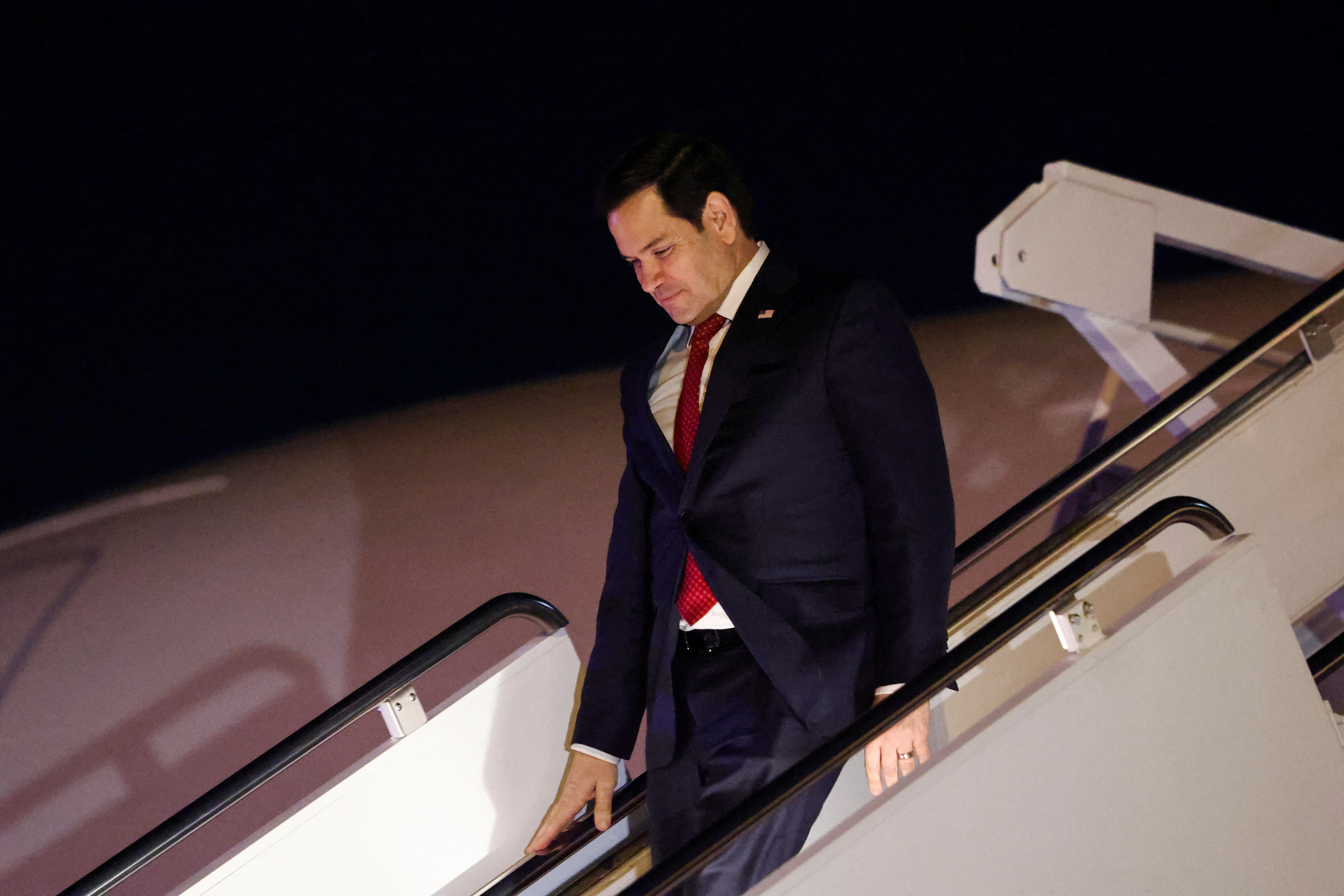 Rubio's plane returns after mechanical issue, unclear if he can make Zelenskiy meeting